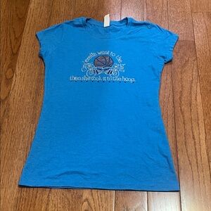 Blue classic T-Shirt size small little rhinestones design